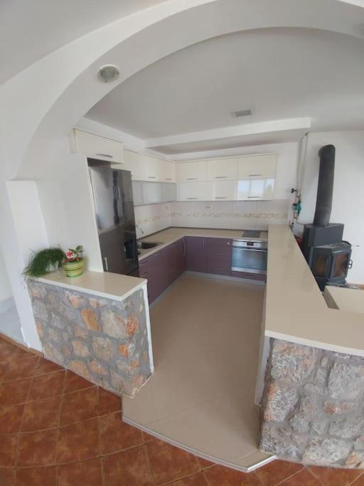 Casa Farmak - 4 Bedroom Lux Apartment With Infinity Pool & Lake View Ohrid Extérieur photo