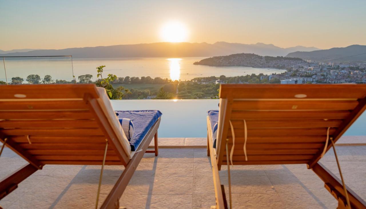 Casa Farmak - 4 Bedroom Lux Apartment With Infinity Pool & Lake View Ohrid Extérieur photo